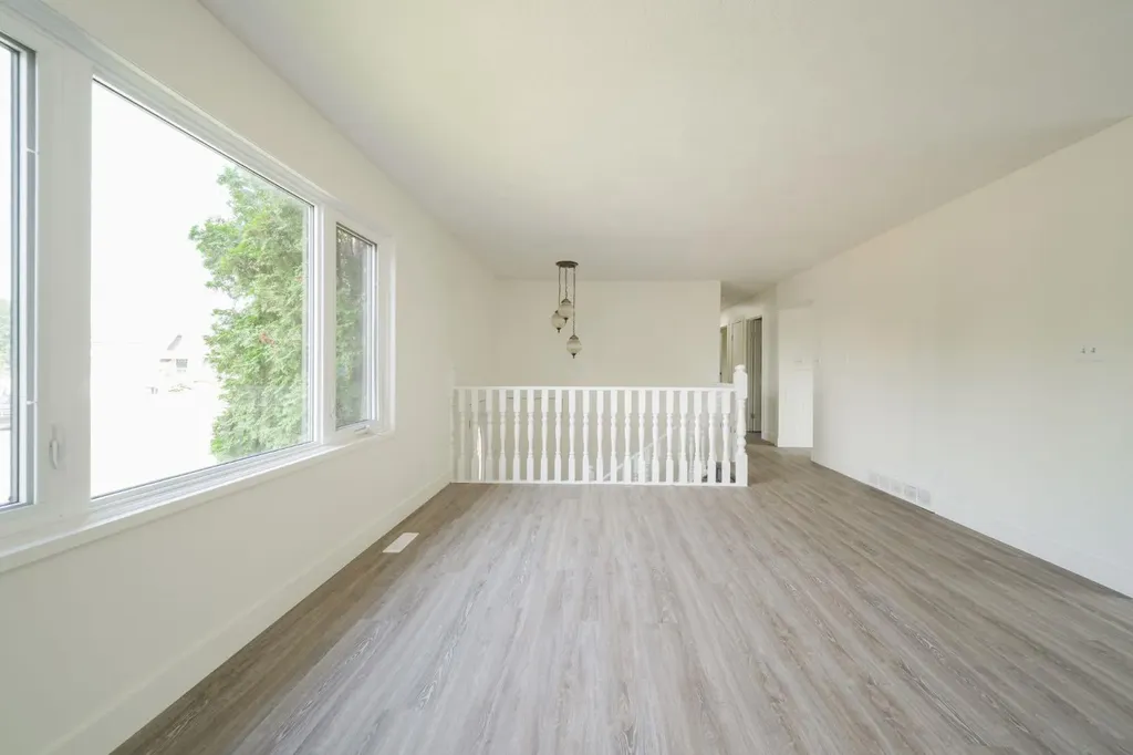 122 Christina Court Fort Mcmurray AB T9K 1H3
