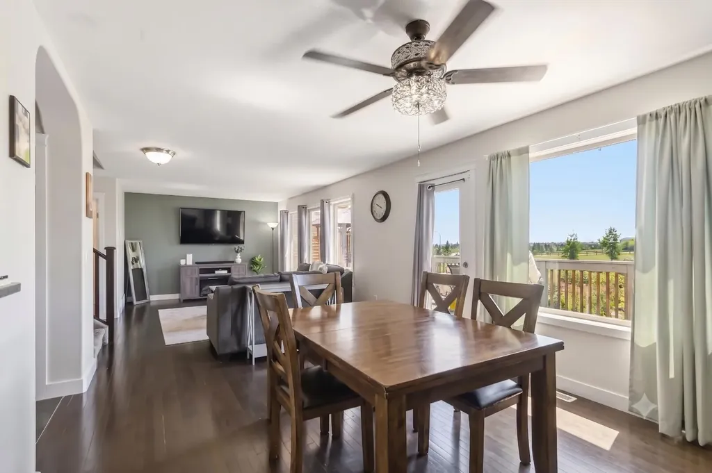 205 Gravelstone Way Fort Mcmurray AB T9K0S9