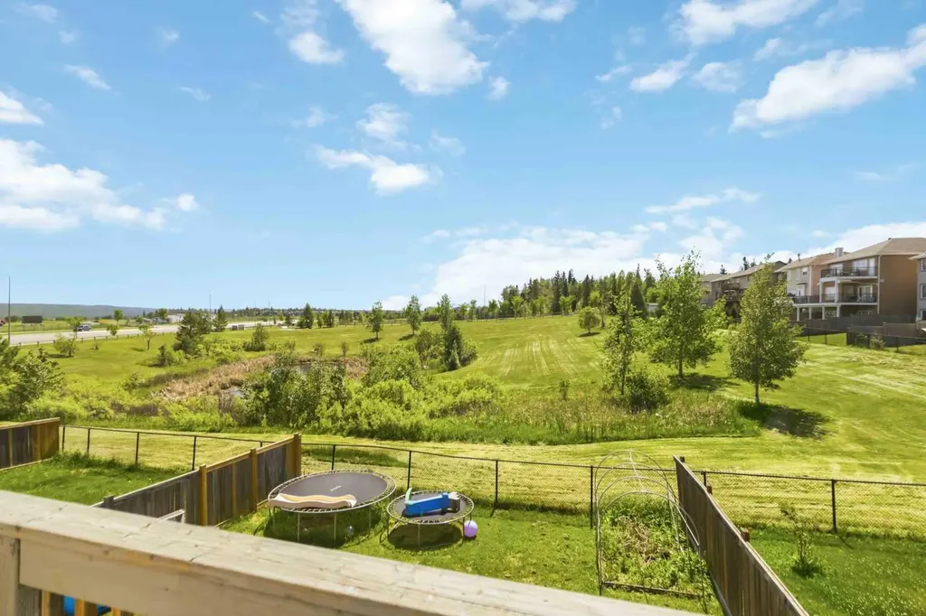 205 Gravelstone Way Fort Mcmurray AB T9K0S9