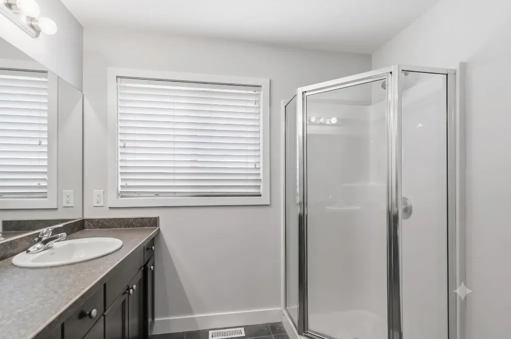 205 Gravelstone Way Fort Mcmurray AB T9K0S9