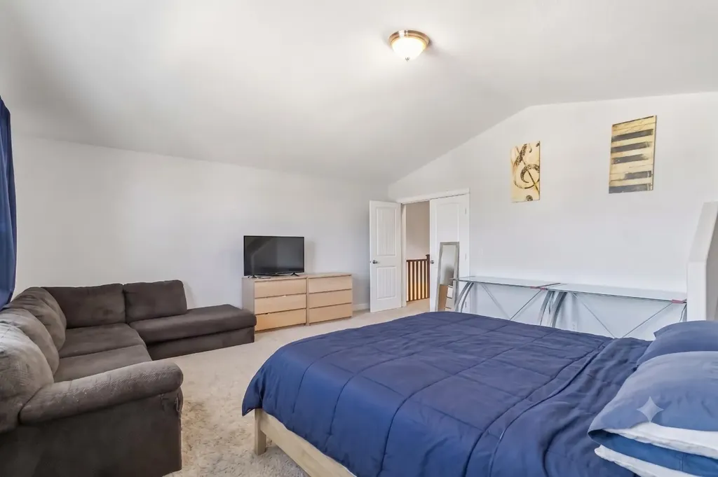 205 Gravelstone Way Fort Mcmurray AB T9K0S9