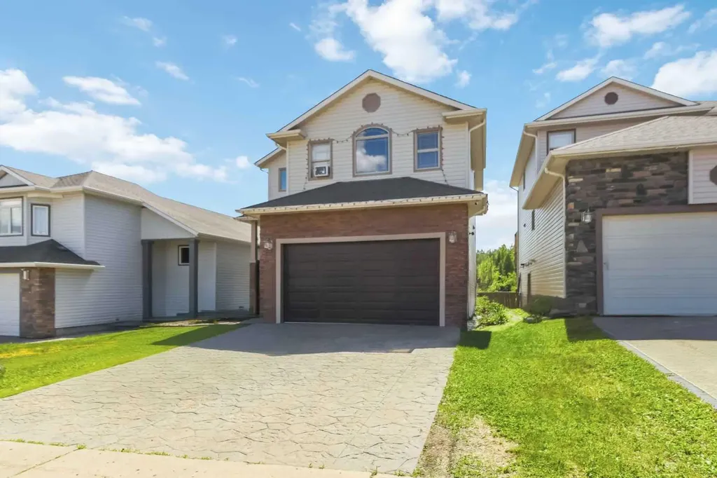 205 Gravelstone Way Fort Mcmurray AB T9K0S9