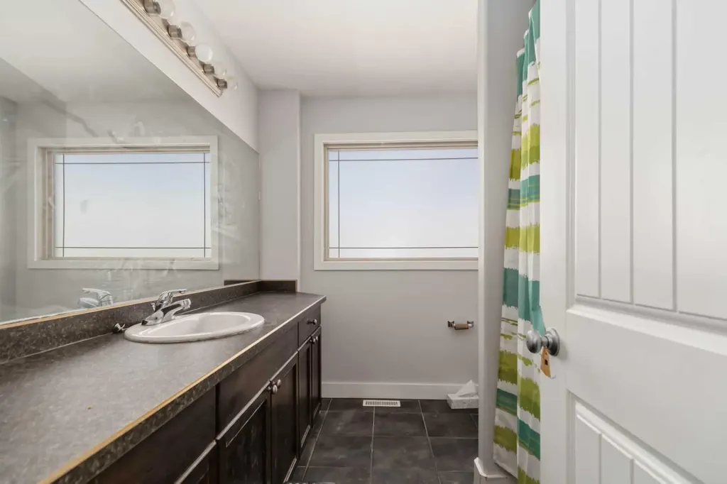 205 Gravelstone Way Fort Mcmurray AB T9K0S9