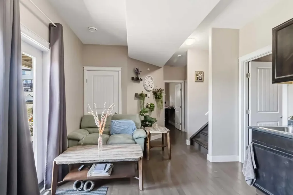 205 Gravelstone Way Fort Mcmurray AB T9K0S9