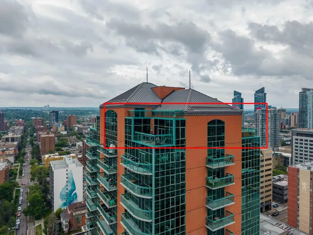 836 15 Avenue SW Calgary AB T2R1S2