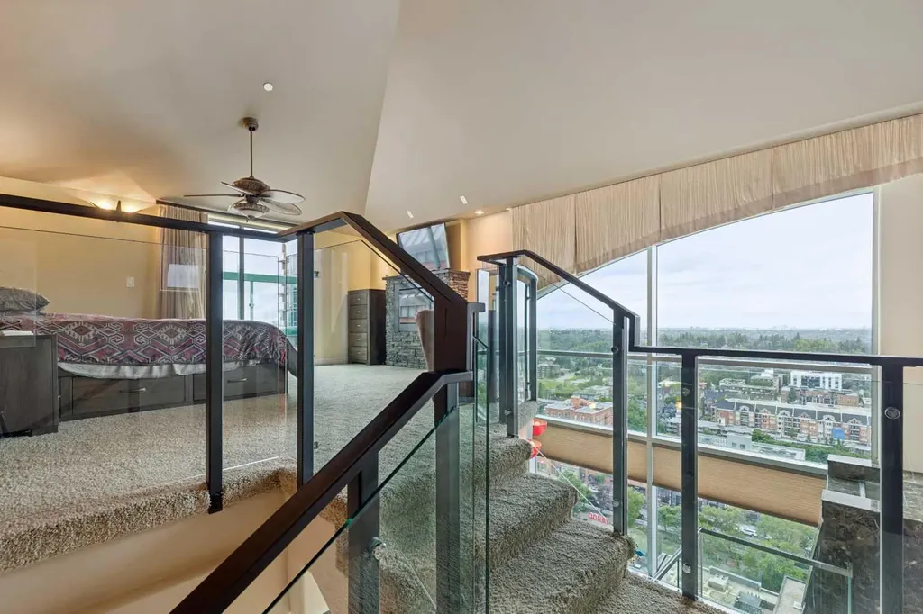 836 15 Avenue SW Calgary AB T2R1S2