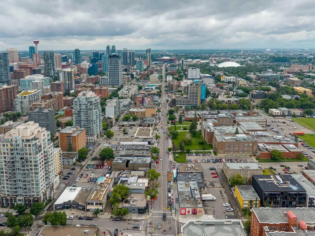 836 15 Avenue SW Calgary AB T2R1S2