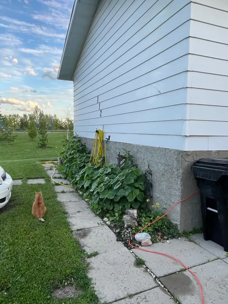 112 Huntstrom Drive NE Calgary AB T2K 5T5