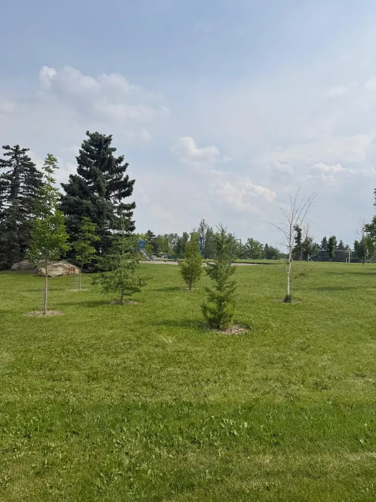 112 Huntstrom Drive NE Calgary AB T2K 5T5