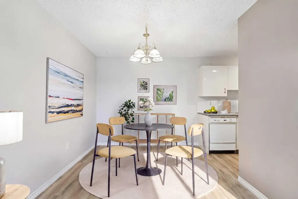 8948 Elbow Drive SW Calgary AB T2V 0H9