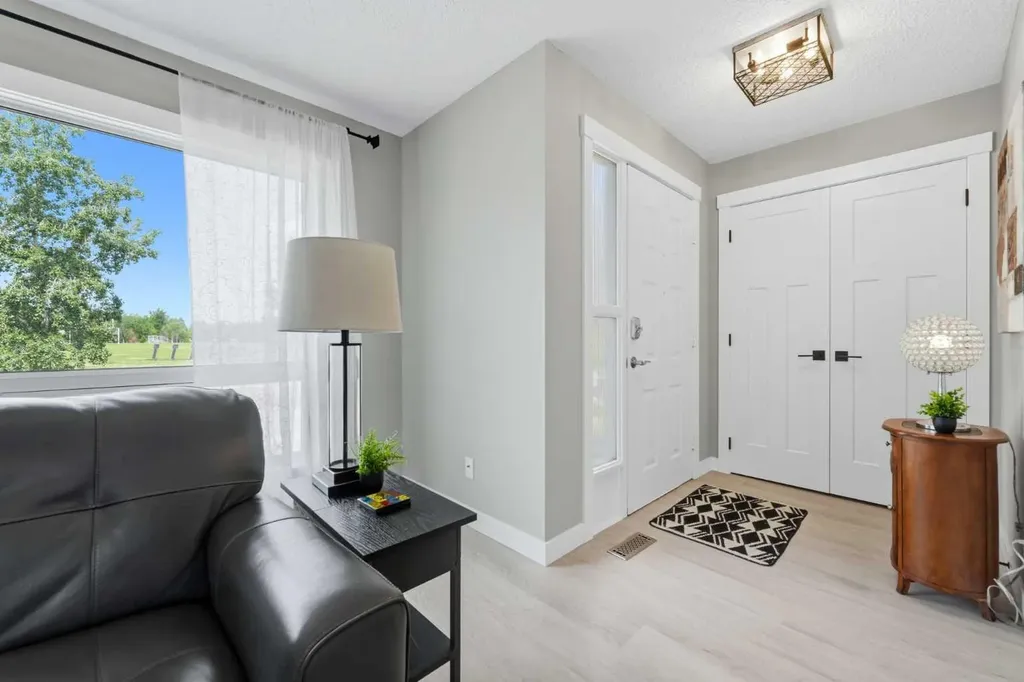 55 Sunbank Road SE Calgary AB T2X 1X8