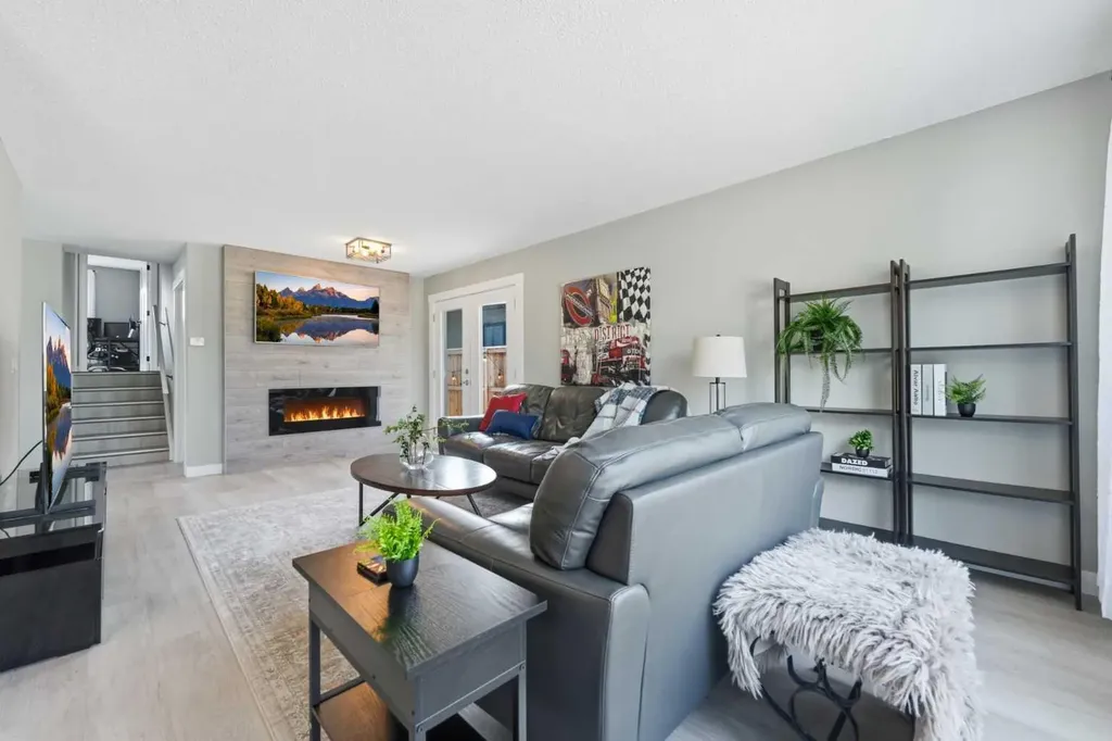 55 Sunbank Road SE Calgary AB T2X 1X8