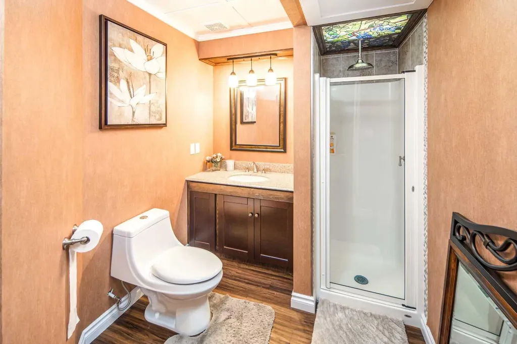 127 Everwoods Park SW Calgary AB T2Y 0G3