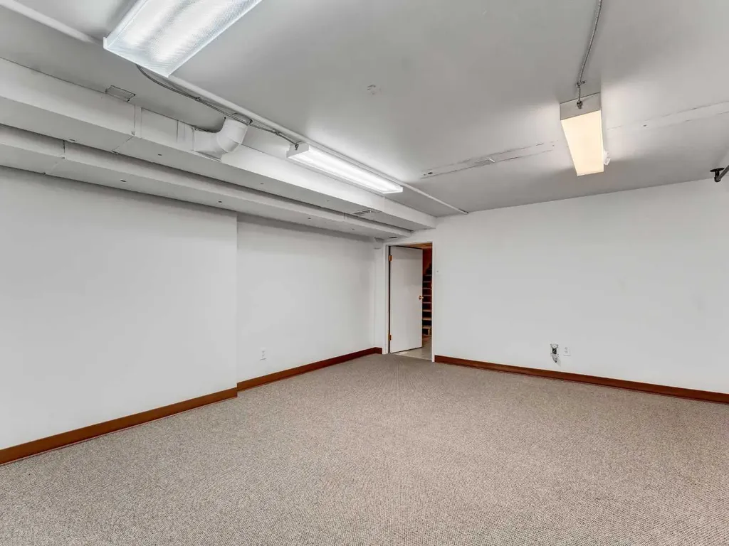 622 3 Street SE Medicine Hat AB T1A7G6