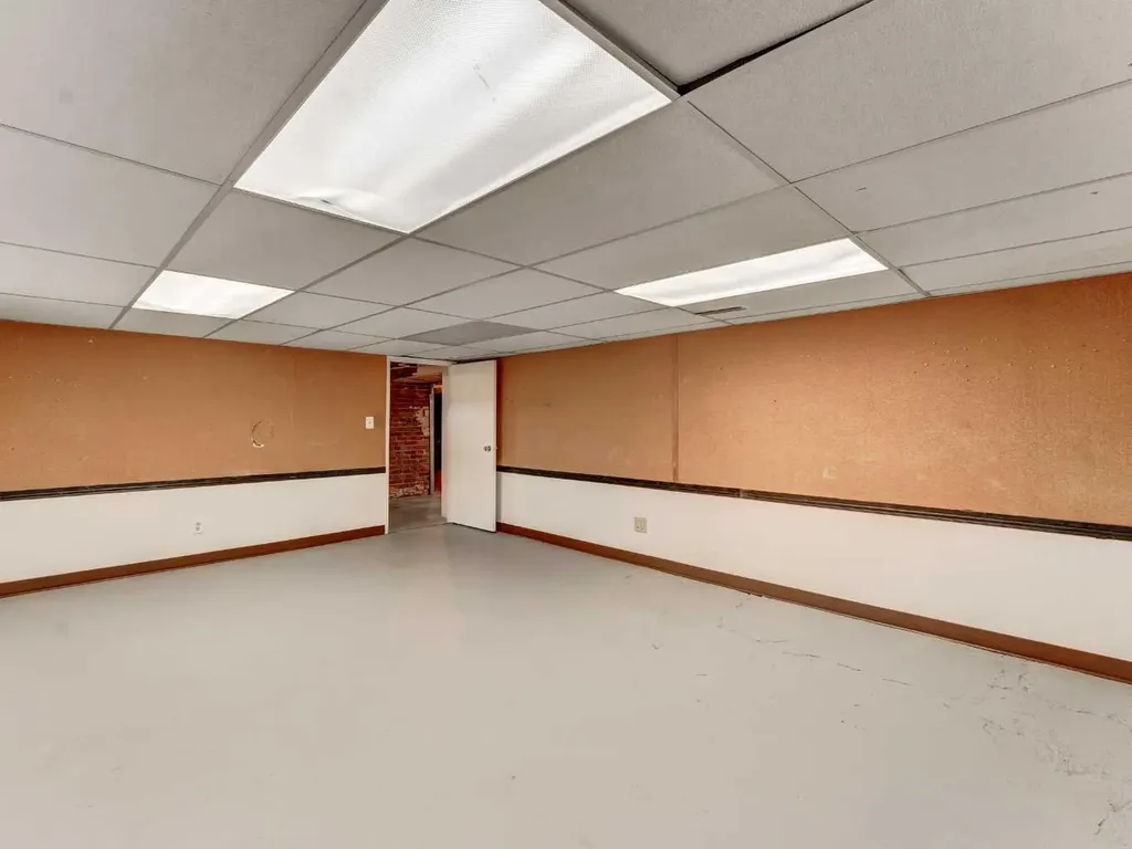 622 3 Street SE Medicine Hat AB T1A7G6