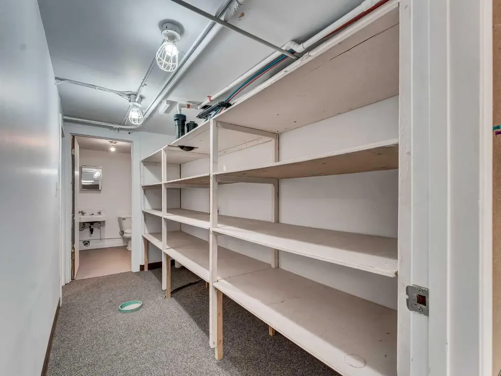 622 3 Street SE Medicine Hat AB T1A7G6