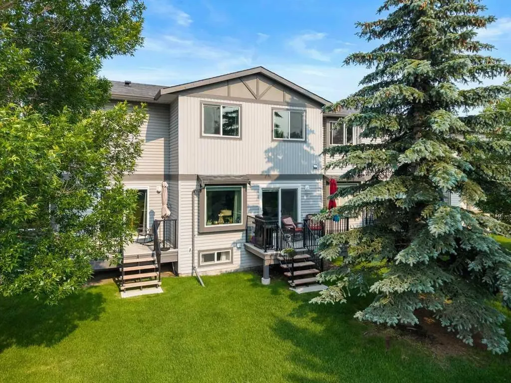 720 Willowbrook Road NW Airdrie AB T4B 2Y9