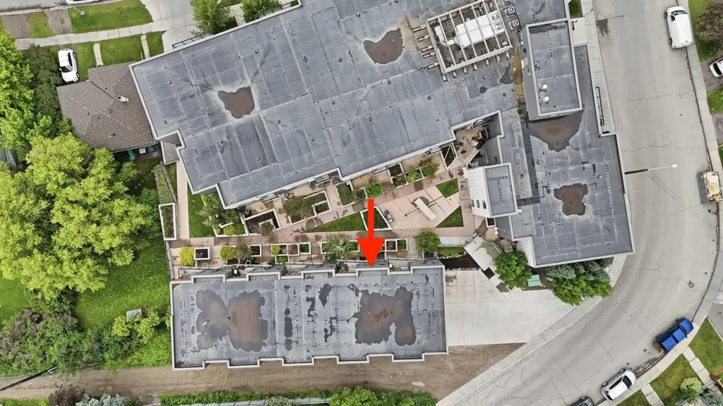 71 34 Avenue SW Calgary AB T2S 3H4