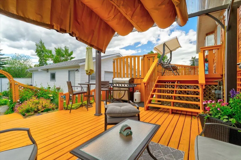 9255 99 Avenue Grande Prairie AB T8V 3X4