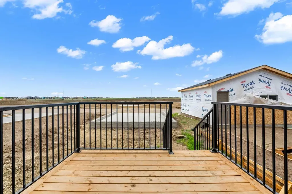 659 Chelsea Pier Run Chestermere AB T1X 3H6
