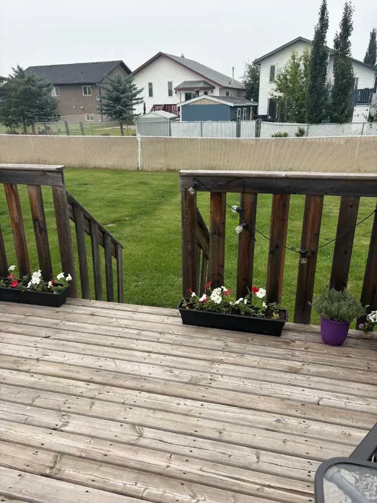 8854 106 Avenue Grande Prairie AB T8X 1L3