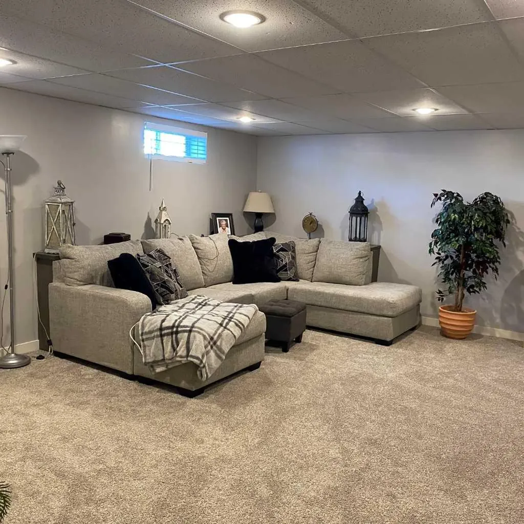 8854 106 Avenue Grande Prairie AB T8X 1L3