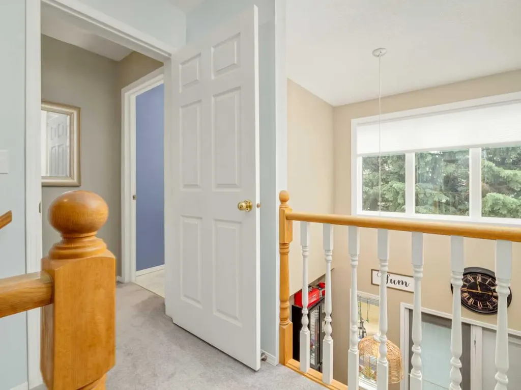 966 Lawrence Street Pincher Creek AB T0K 1W0