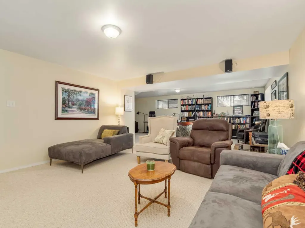 966 Lawrence Street Pincher Creek AB T0K 1W0