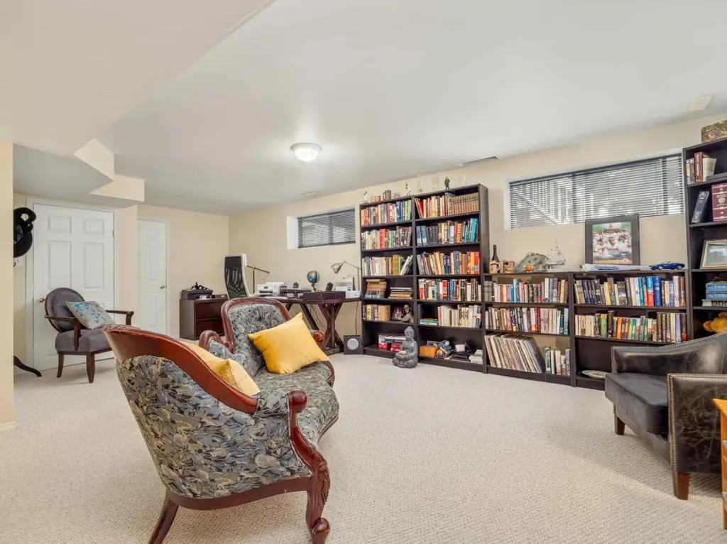 966 Lawrence Street Pincher Creek AB T0K 1W0
