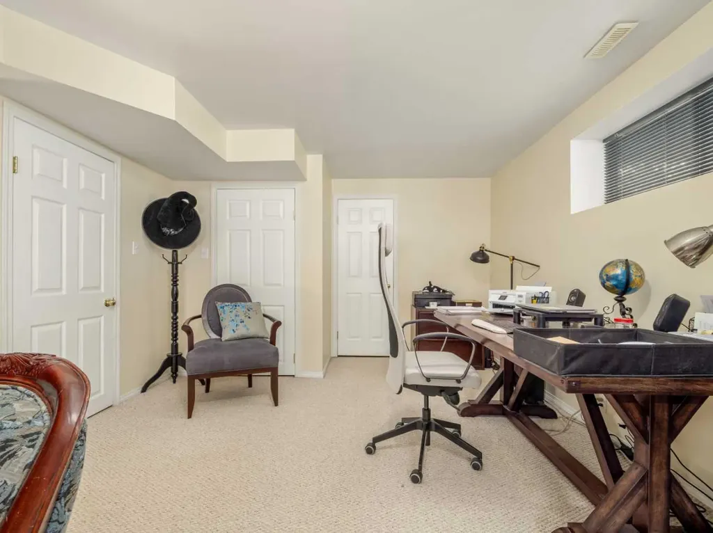 966 Lawrence Street Pincher Creek AB T0K 1W0