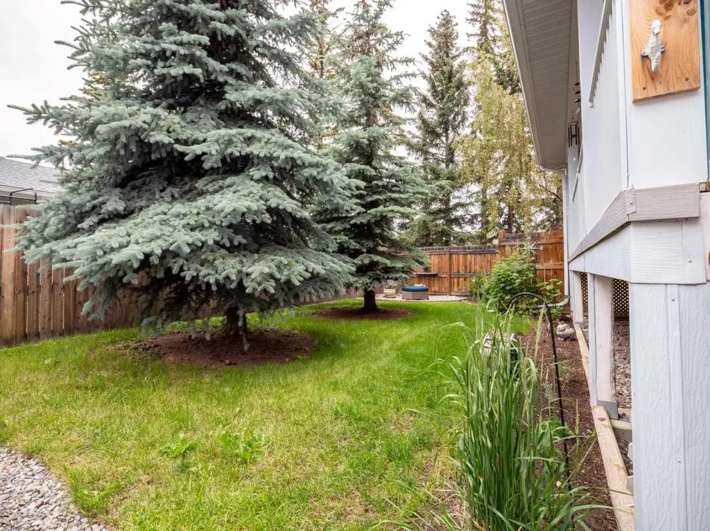 966 Lawrence Street Pincher Creek AB T0K 1W0