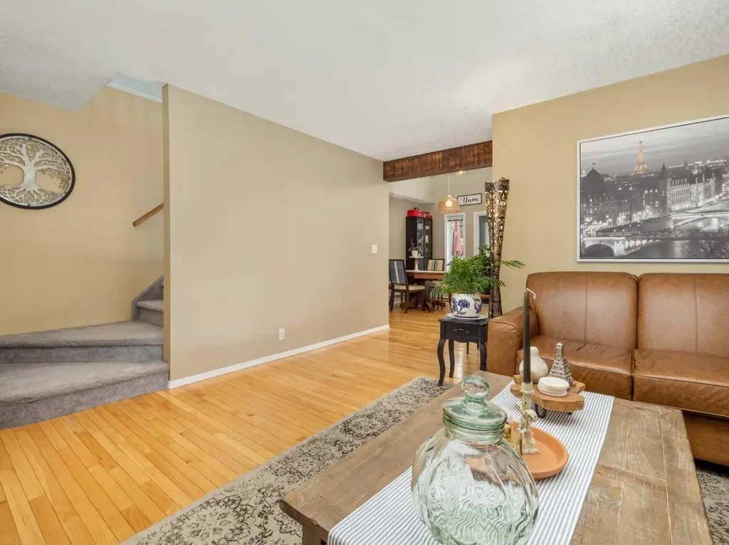 966 Lawrence Street Pincher Creek AB T0K 1W0
