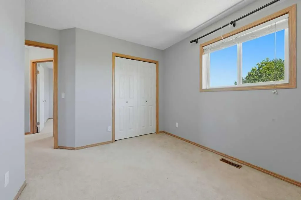 12705 Coventry Hills Way Calgary AB T3K5B1
