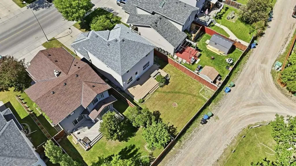 12705 Coventry Hills Way Calgary AB T3K5B1