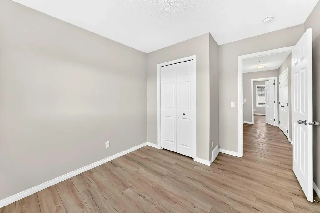 121 Palomino Street Cochrane AB T4C 2P8