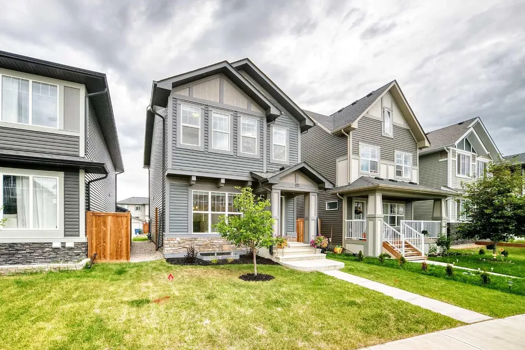 121 Palomino Street Cochrane AB T4C 2P8
