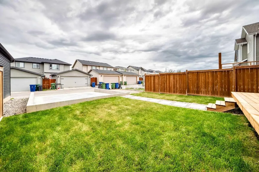 121 Palomino Street Cochrane AB T4C 2P8