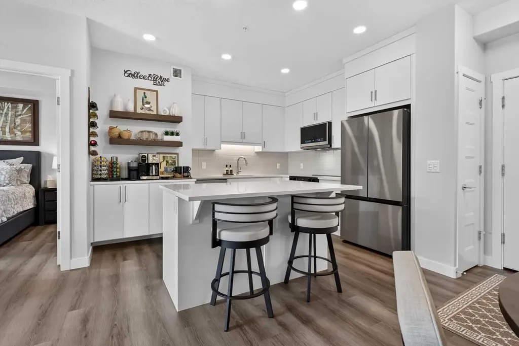 125 Wolf Hollow Crescent SE Calgary AB T2X 5W9