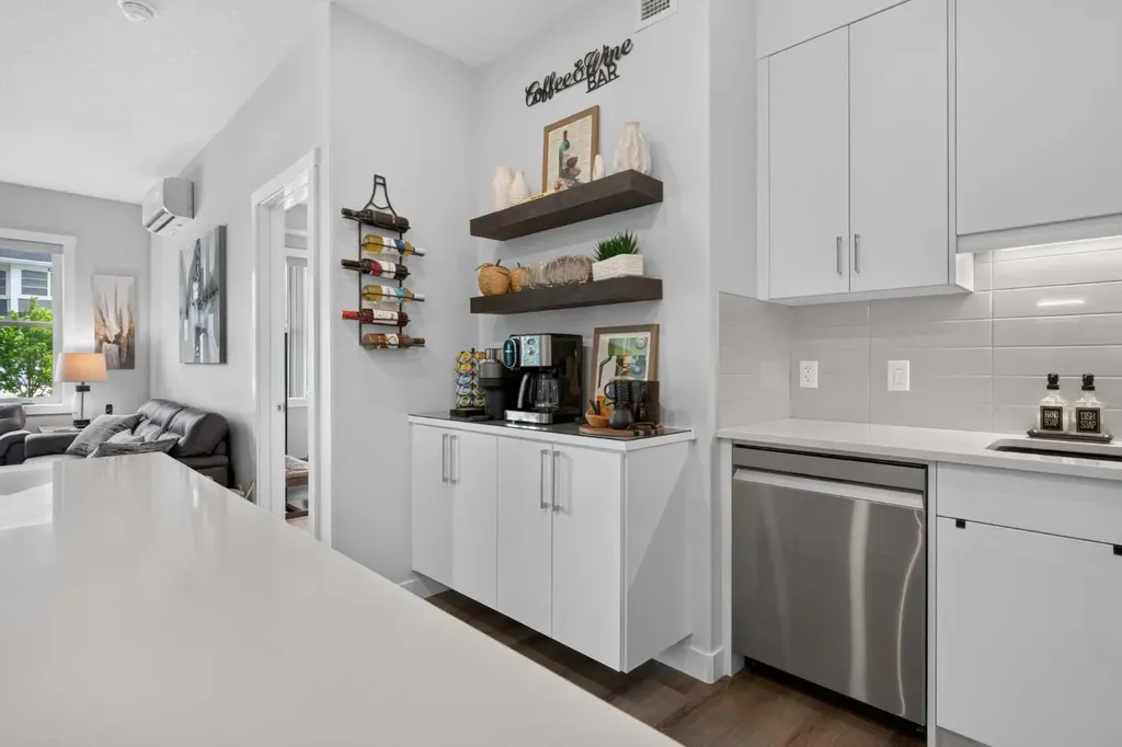 125 Wolf Hollow Crescent SE Calgary AB T2X 5W9