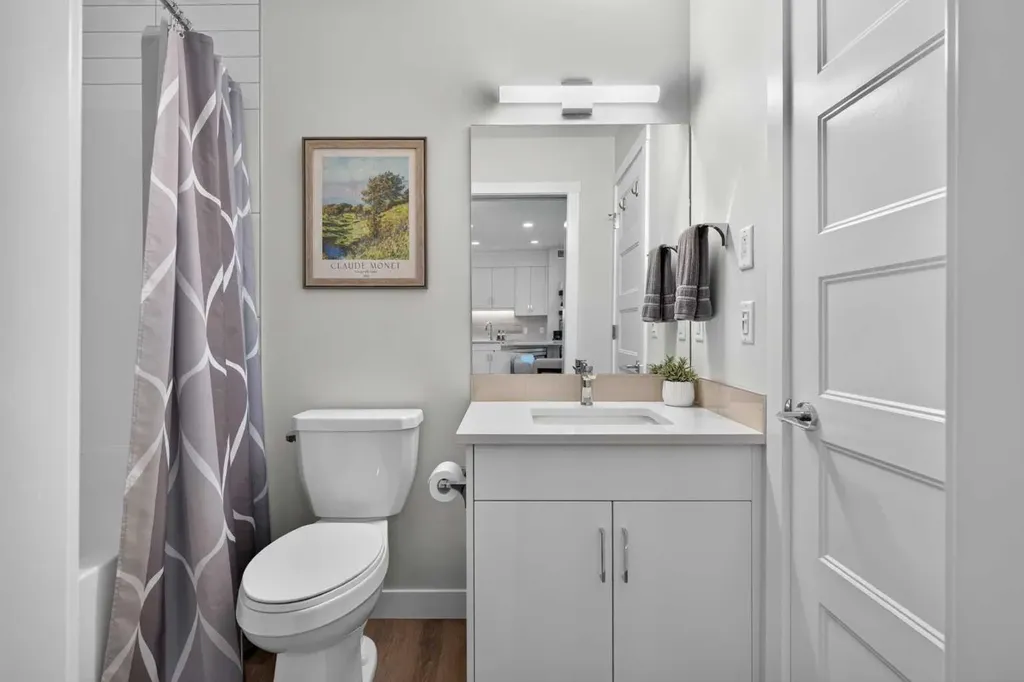 125 Wolf Hollow Crescent SE Calgary AB T2X 5W9
