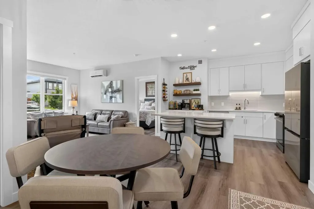 125 Wolf Hollow Crescent SE Calgary AB T2X 5W9