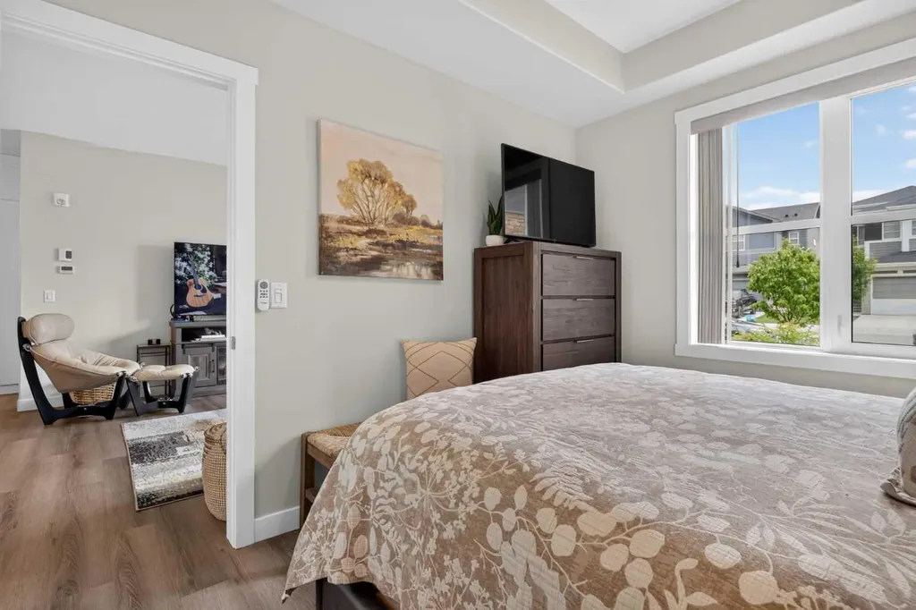 125 Wolf Hollow Crescent SE Calgary AB T2X 5W9