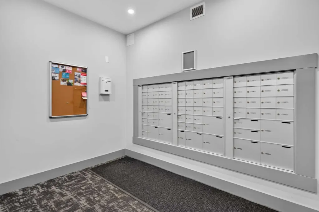 125 Wolf Hollow Crescent SE Calgary AB T2X 5W9