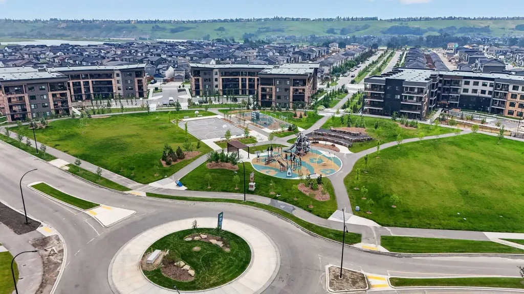 125 Wolf Hollow Crescent SE Calgary AB T2X 5W9