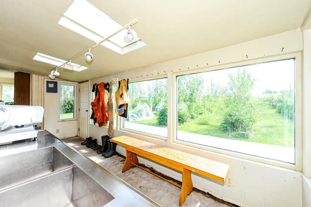 430042 Range Road 220 Rural Ponoka County AB T0B0H0