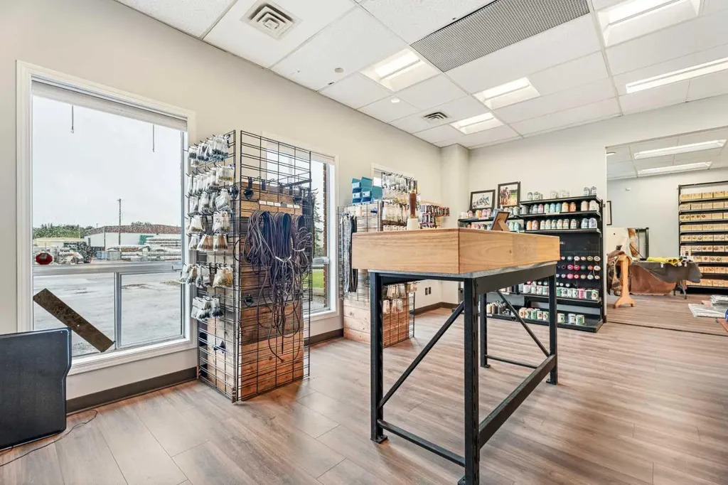 206 Stockton Avenue Okotoks AB T1S 1B1
