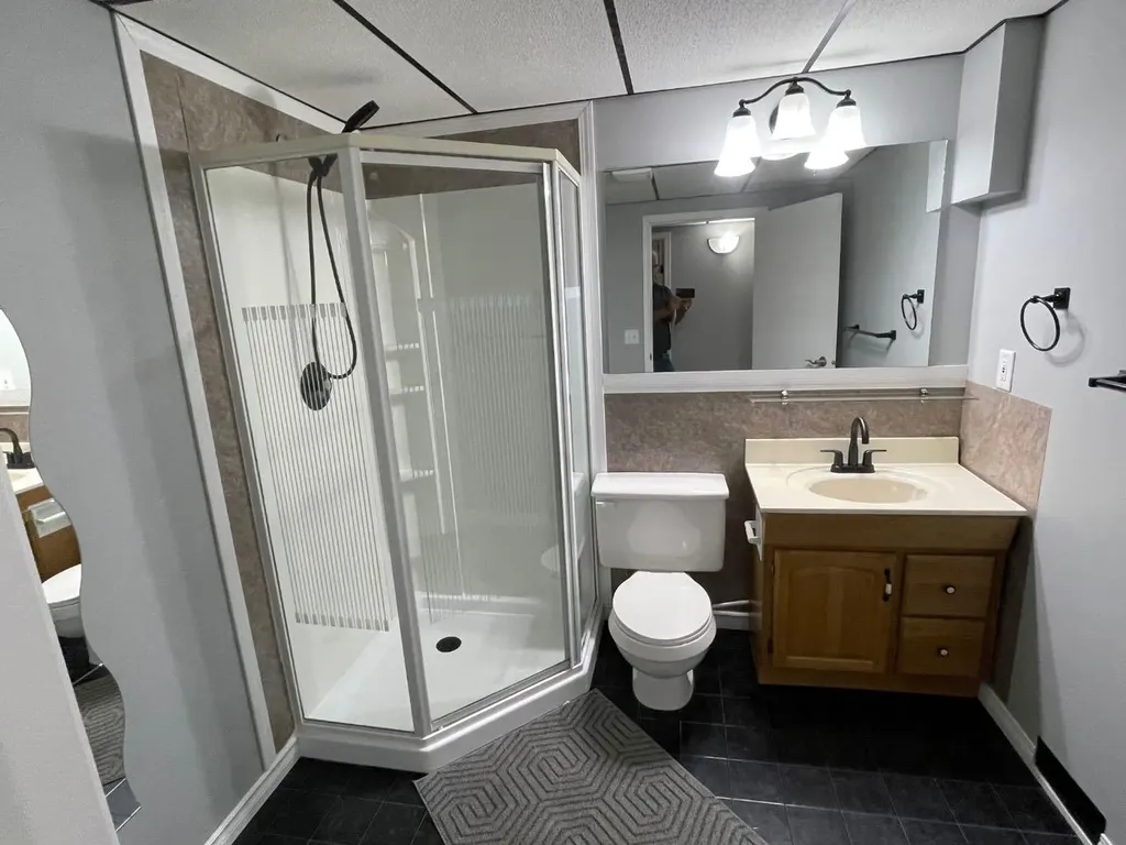 33 Graham Road Whitecourt AB T7S 1B7
