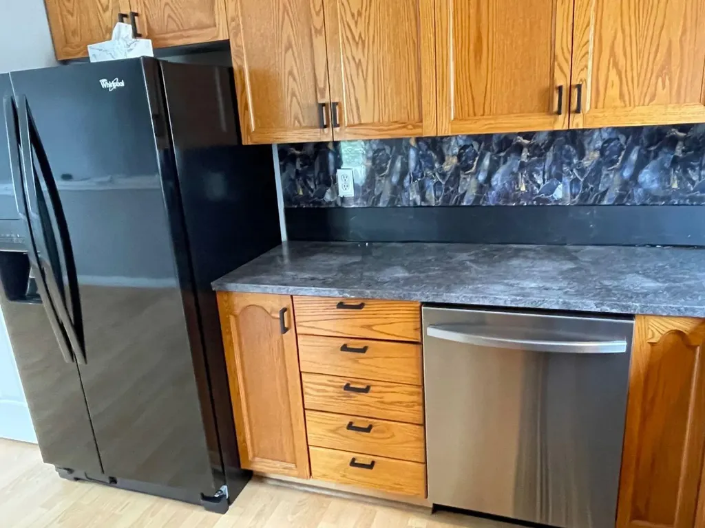 33 Graham Road Whitecourt AB T7S 1B7