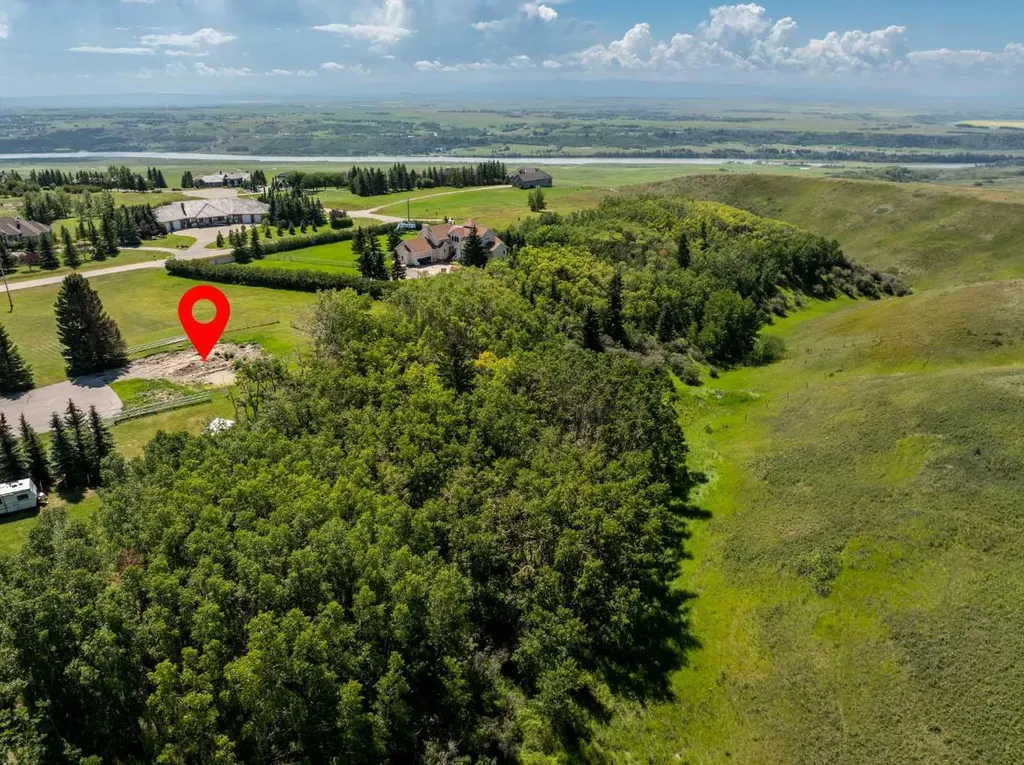 39 Taylor Bay Rural Rocky View County AB T3L 2P6