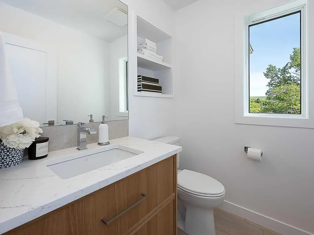 3520 Bulyea Crescent NW Calgary AB T2L 1N7